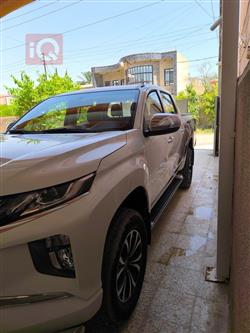 میتسوبیشی L200